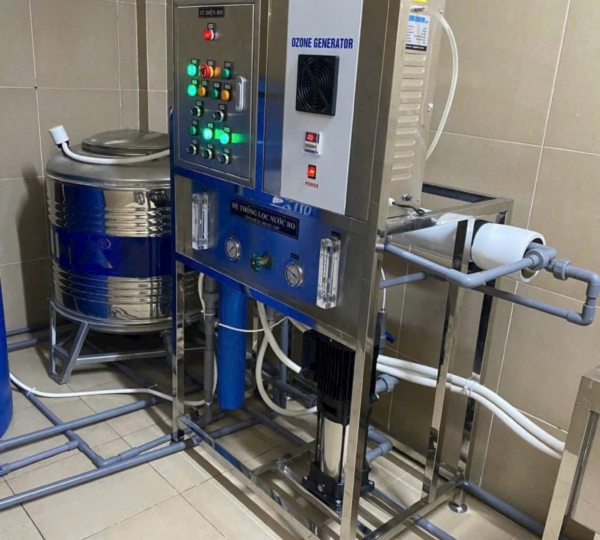 Hệ thống sản xuất nước đóng bình