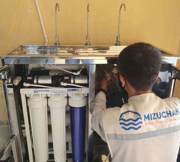 Mizuchan lắp đặt máy lọc nước bán công nghiệp